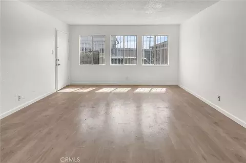 Living - 1024 W Reeve, Compton, CA 90220 photo 7 of 17