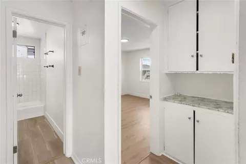 Entry Way - 1024 W Reeve, Compton, CA 90220 photo 6 of 8