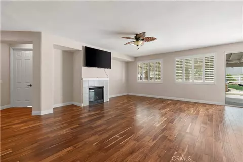 Living - 19434 Eldorado, Perris, CA 92570 photo 4 of 5