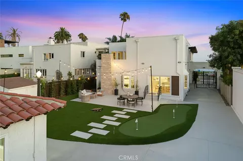 Exterior - 2747 E Ocean Blvd, Long Beach, CA 90803 photo 5 of 13