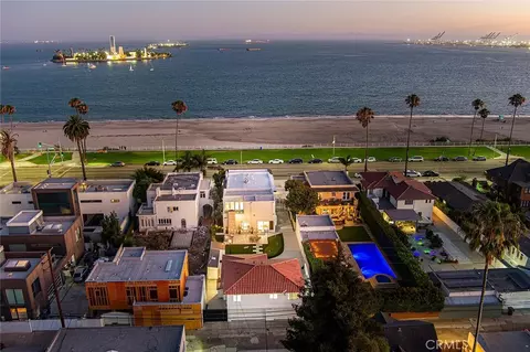 View/Area - 2747 E Ocean Blvd, Long Beach, CA 90803 photo 4 of 4