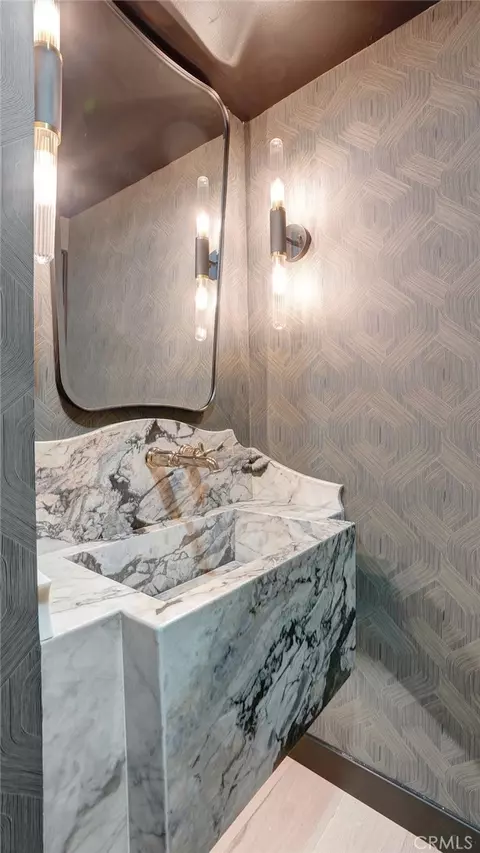 Bath - 2747 E Ocean Blvd, Long Beach, CA 90803 photo 1 of 12