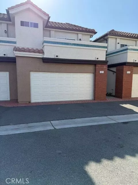 1265 S Neveen, Anaheim, CA 92804
