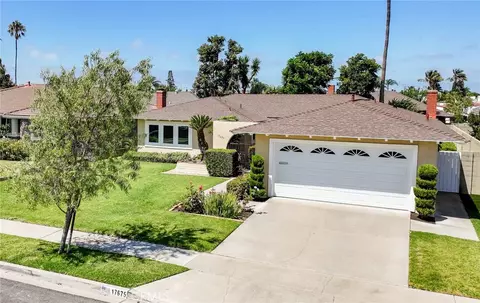 17675 San Diego Cir, Fountain Valley, CA 92708