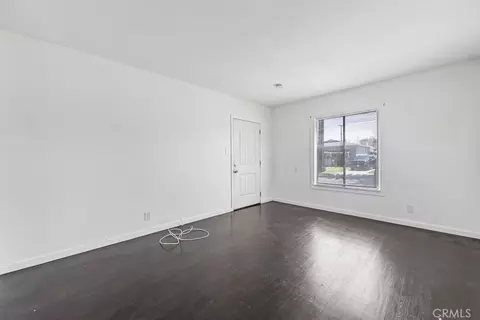 Living - 6675 Lime, Long Beach, CA 90805 photo 3 of 6