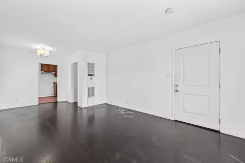 Living - 6675 Lime, Long Beach, CA 90805 photo 5 of 6