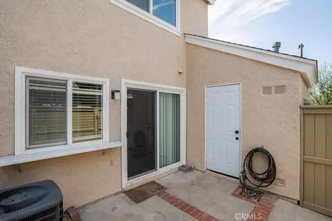 Exterior - 53 Fox Holw, Irvine, CA 92614 photo 5 of 9