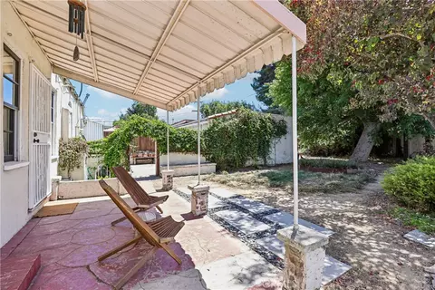 Exterior - 2881 Eucalyptus, Long Beach, CA 90806 photo 4 of 15