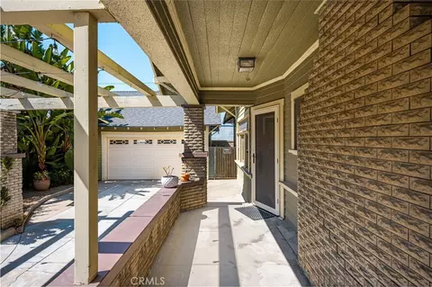 Exterior - 323 E Bixby, Long Beach, CA 90807 photo 9 of 9