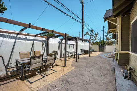 Exterior - 323 E Bixby, Long Beach, CA 90807 photo 5 of 9