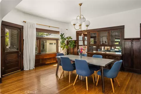 Dining - 323 E Bixby, Long Beach, CA 90807 photo 4 of 7