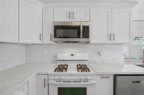 Kitchen - 2035 E Orangeview Ln, Orange, CA 92867 photo 9 of 9