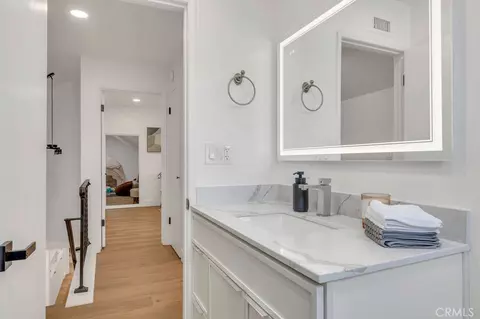 Bath - 9317 Christopher, Cypress, CA 90630 photo 5 of 5