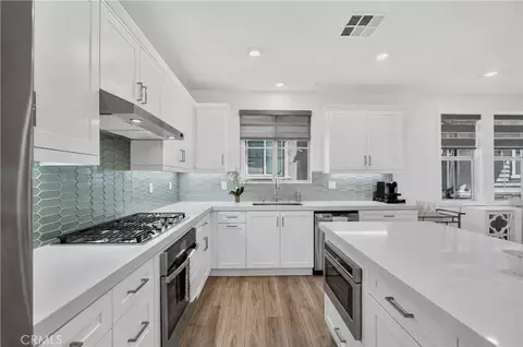 Kitchen - 12310 Sandy Ct, Whittier, CA 90602 photo 3 of 5