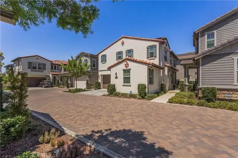 Exterior - 12310 Sandy Ct, Whittier, CA 90602 photo 12 of 12