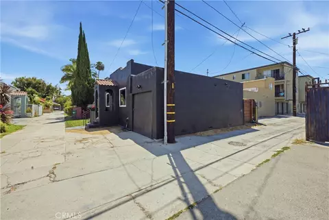 Exterior - 2245 Pine Ave, Long Beach, CA 90806 photo 11 of 13