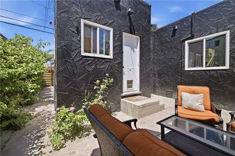 Exterior - 2245 Pine Ave, Long Beach, CA 90806 photo 8 of 13