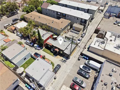 View/Area - 2245 Pine Ave, Long Beach, CA 90806 photo 3 of 5