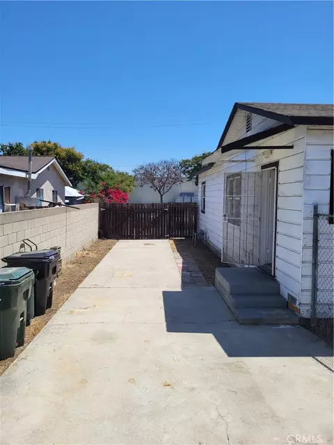 Exterior - 15723 Indiana Ave, Paramount, CA 90723 photo 5 of 5