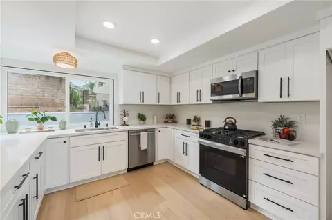 Kitchen - 1182 Sunnyhills, Brea, CA 92821 photo 2 of 3