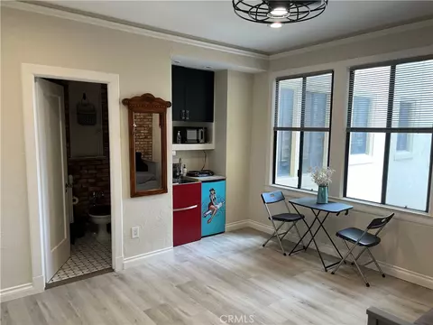 315 W 3rd #5A, Long Beach, CA 90802