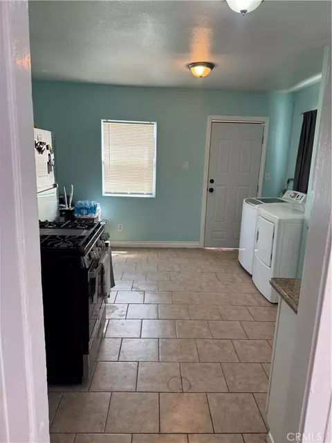 Other - 940 W Magnolia, Compton, CA 90220 photo 4 of 5