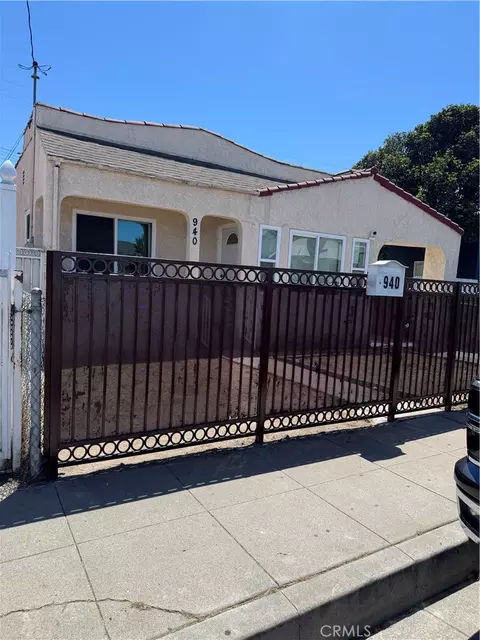Exterior - 940 W Magnolia, Compton, CA 90220 photo 1 of 7