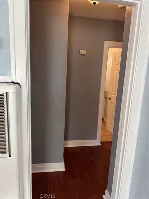 Entry Way - 940 W Magnolia, Compton, CA 90220 photo 1 of 2