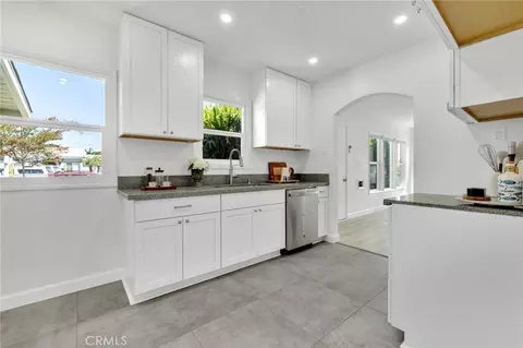 Kitchen - 1136 E 71st, Long Beach, CA 90805 photo 3 of 4