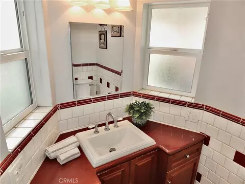 Bath - 7002 E Peabody, Long Beach, CA 90808 photo 3 of 4