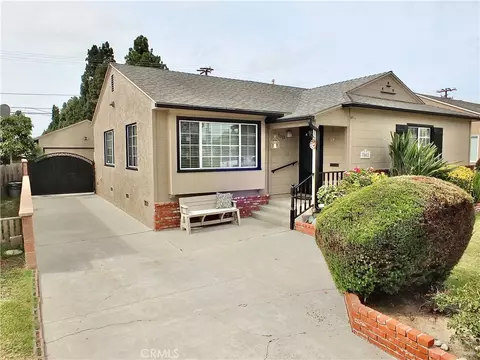 Exterior - 7002 E Peabody, Long Beach, CA 90808 photo 4 of 9