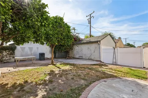 Exterior - 3672 Hackett, Long Beach, CA 90808 photo 3 of 5