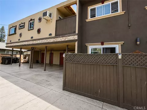 Exterior - 1805 E 6th, Long Beach, CA 90802 photo 4 of 4