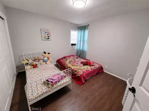 Bedroom - 1805 E 6th, Long Beach, CA 90802 photo 2 of 4