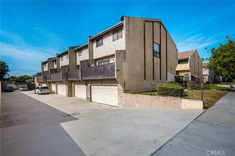 Other - 320 W 220th UNIT 4, Carson, CA 90745 photo 1 of 8