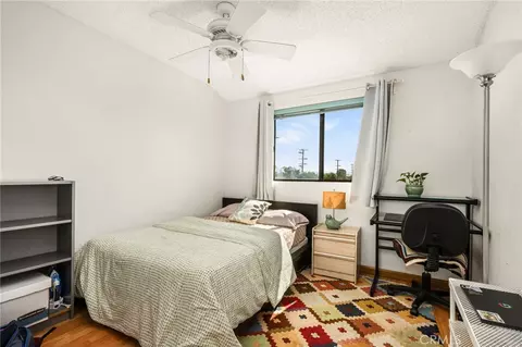 Bedroom - 320 W 220th UNIT 4, Carson, CA 90745 photo 1 of 5