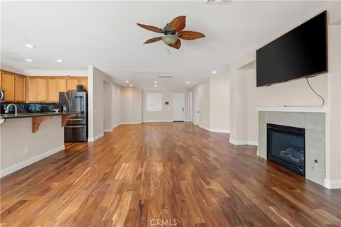 Living - 19434 Eldorado, Perris, CA 92570 photo 3 of 5