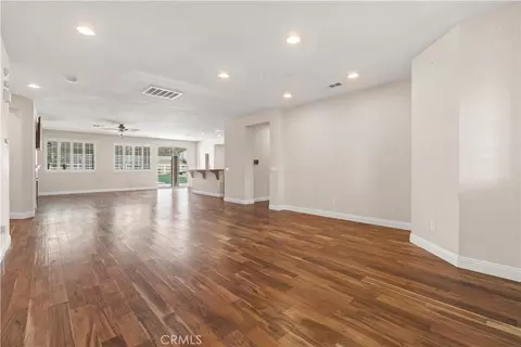 Living - 19434 Eldorado, Perris, CA 92570 photo 2 of 5