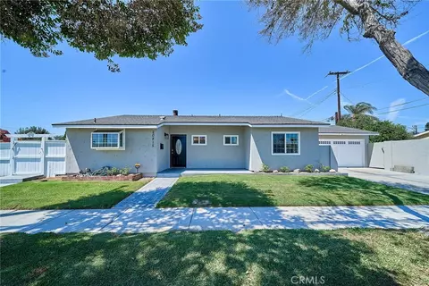 20815 Gridley Rd, Lakewood, CA 90715