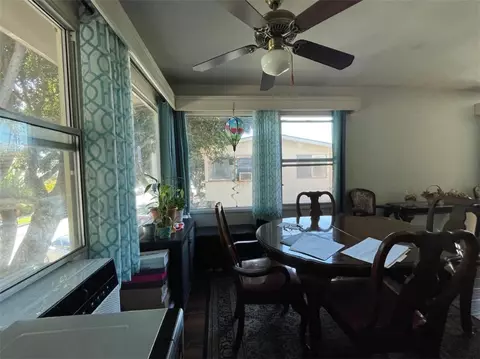 Dining - 1035 E Appleton St #2, Long Beach, CA 90802 photo 3 of 3
