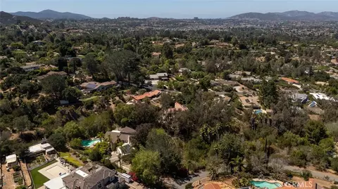 View/Area - 16307 Woodson View Rd, Poway, CA 92064 photo 8 of 10
