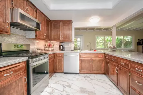 Kitchen - 1969 Devonshire, Brea, CA 92821 photo 2 of 3