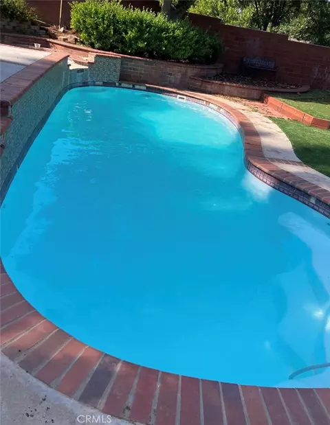 Exterior - 2161 Falcon Crst, Riverside, CA 92506 photo 3 of 4