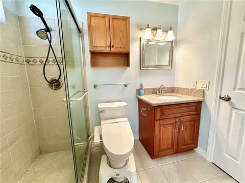 Bath - 16403 Cherry Crest Cir, Cerritos, CA 90703 photo 2 of 5