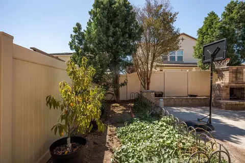 Exterior - 39099 Crown Ranch Rd, Temecula, CA 92591 photo 10 of 13