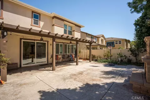 Exterior - 39099 Crown Ranch Rd, Temecula, CA 92591 photo 9 of 13