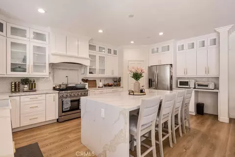 Kitchen - 39099 Crown Ranch Rd, Temecula, CA 92591 photo 2 of 6