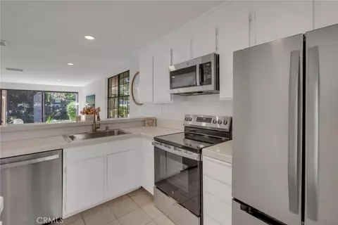 Kitchen - 247 Pineview, Irvine, CA 92620 photo 1 of 4