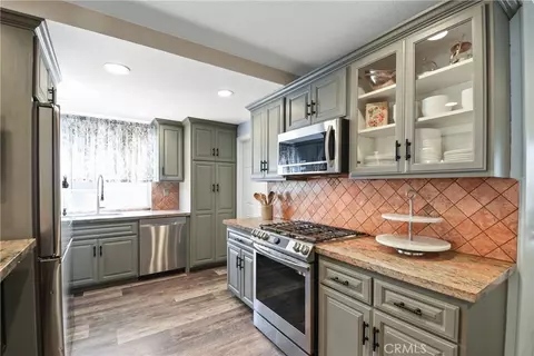 Kitchen - 4701 Myra Ave, Cypress, CA 90630 photo 2 of 3