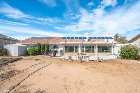Exterior - 18657 Niles, Hesperia, CA 92345 photo 7 of 11